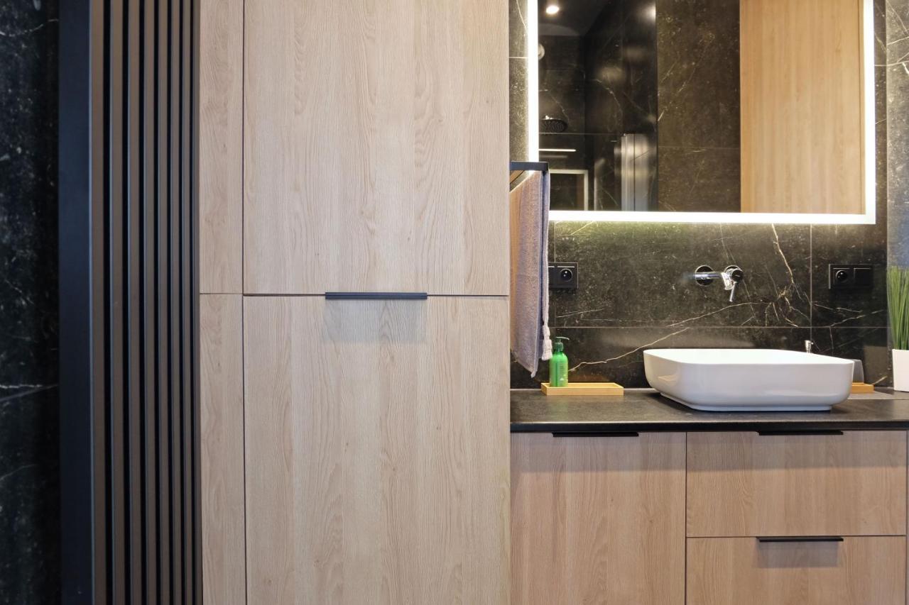 Hanza Tower - Luxurious Apartment 60M2 - 15Th Floor City View Estetino Exterior foto
