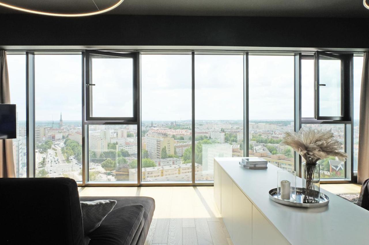 Hanza Tower - Luxurious Apartment 60M2 - 15Th Floor City View Estetino Exterior foto