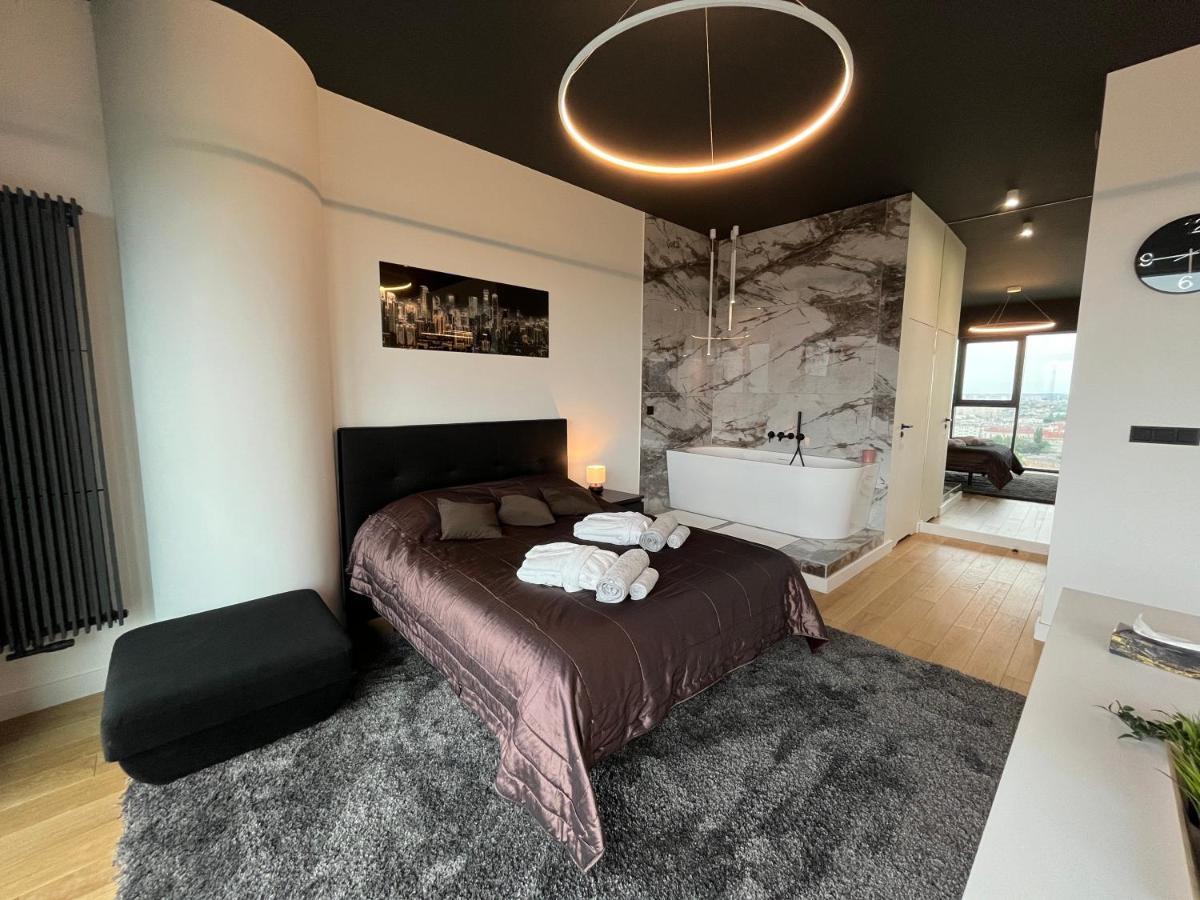 Hanza Tower - Luxurious Apartment 60M2 - 15Th Floor City View Estetino Exterior foto