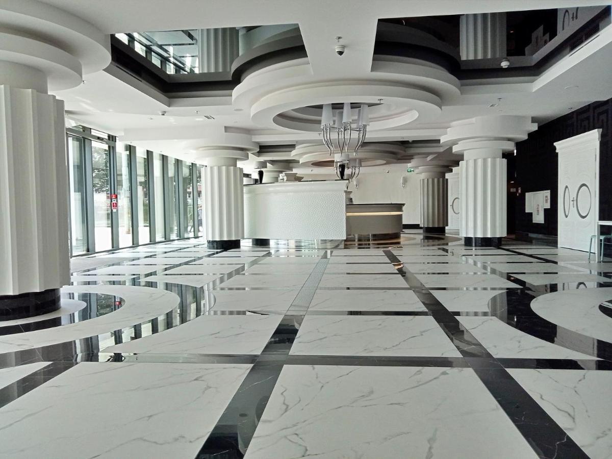 Hanza Tower - Luxurious Apartment 60M2 - 15Th Floor City View Estetino Exterior foto